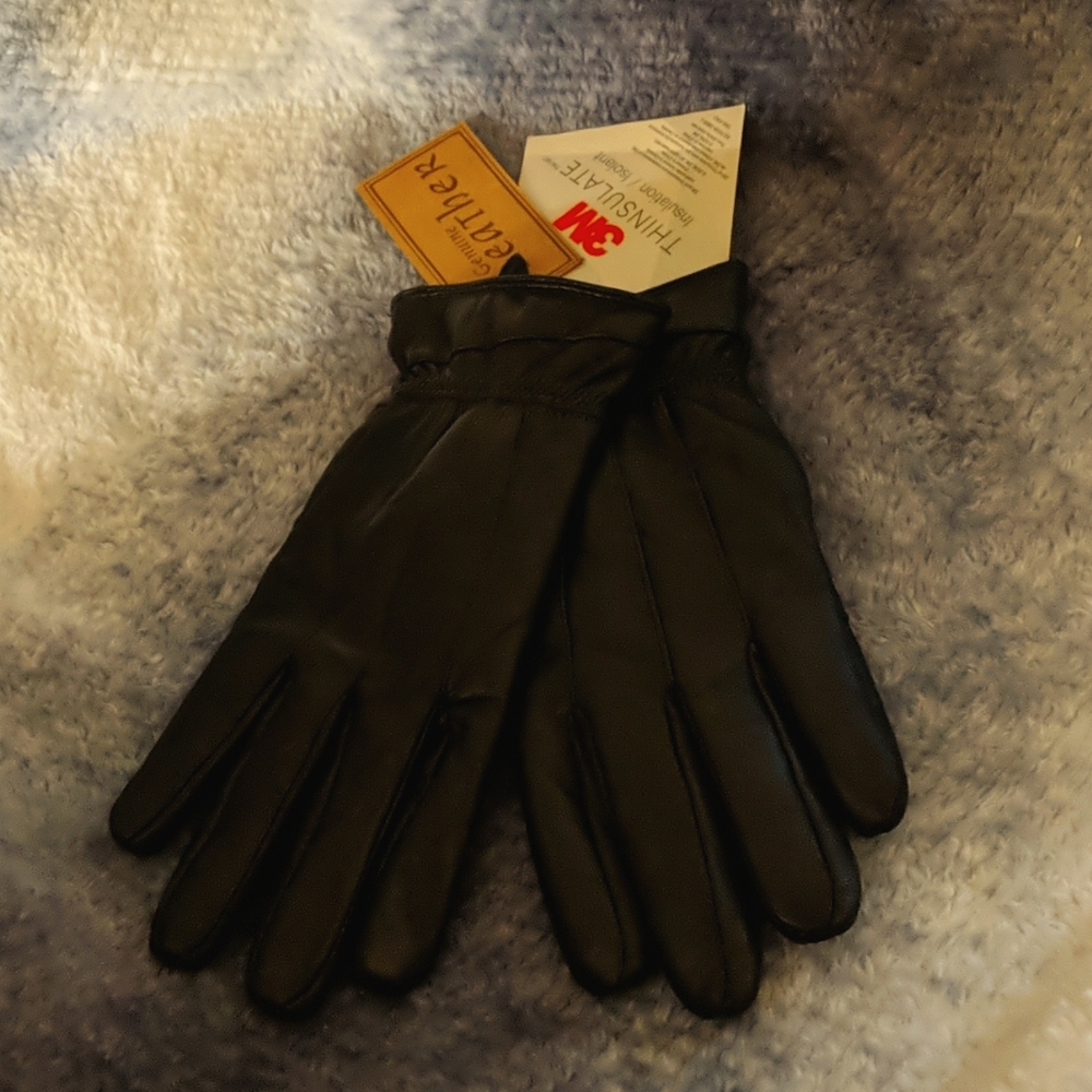Women's Black Thinsulate Leather Gloves S/M